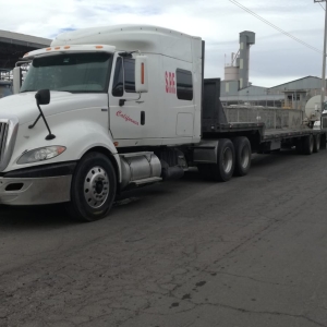 semi_lowboy_cama_baja
