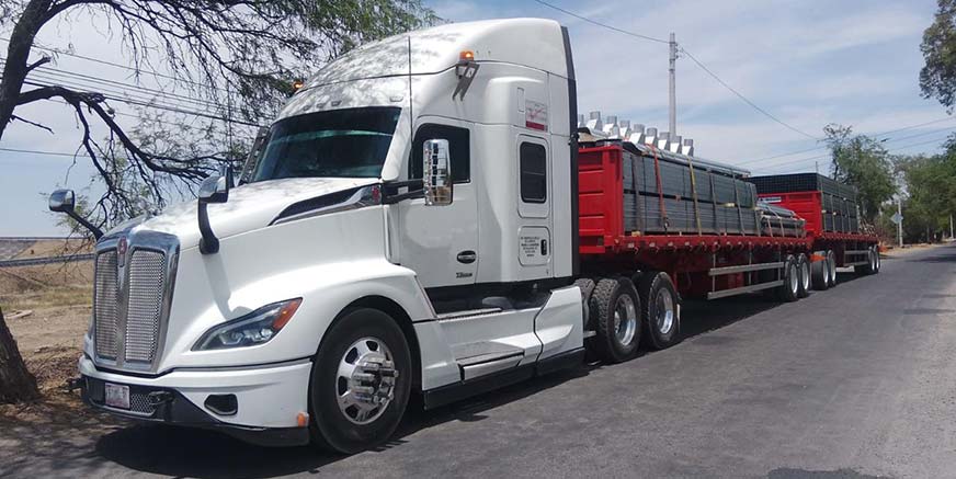 Fletes en trailer full plataforma en Mexico